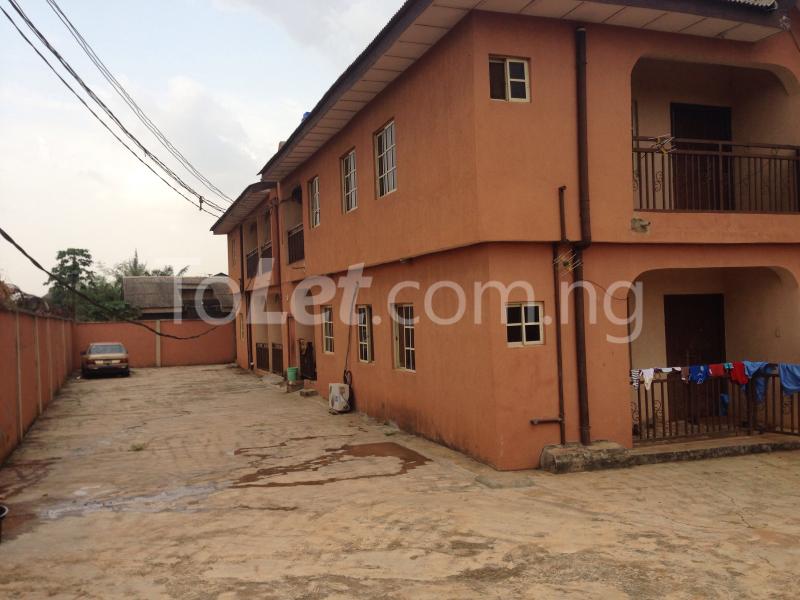 3 bedroom Flat / Apartment for rent Olisha Shobowale Str, Hilltop Estate, Off Radio B/stop Ikorodu Ikorodu Lagos
