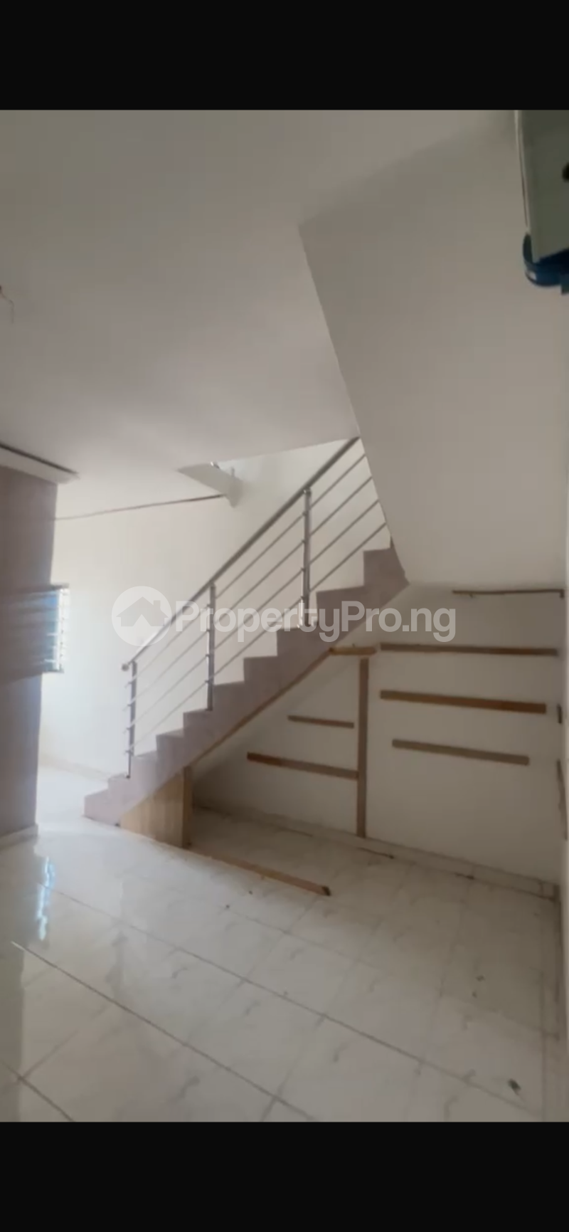 3 bedroom House for rent Palmgrove Shomolu Lagos - 0