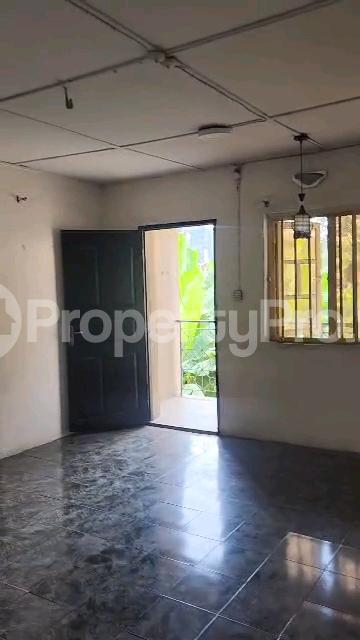 3 bedroom Flat / Apartment for rent Moshood Bakare Street Gbagada Phase 1 Gbagada Lagos