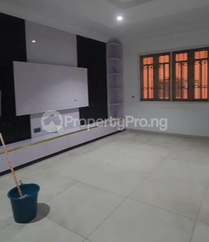 4 bedroom House for rent Alagomeji Yaba Lagos