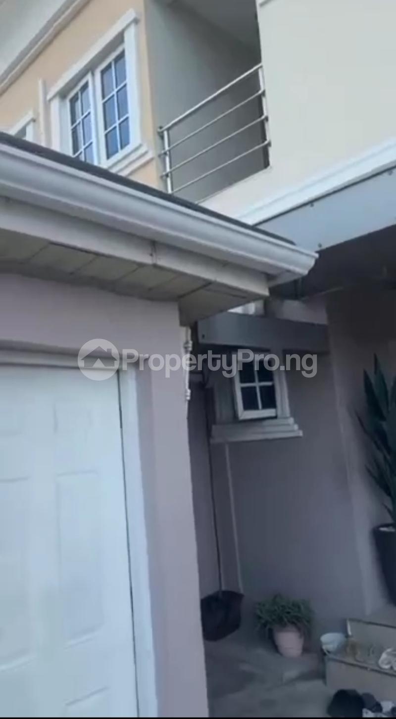 4 bedroom House for sale Suru Aguda Surulere Lagos