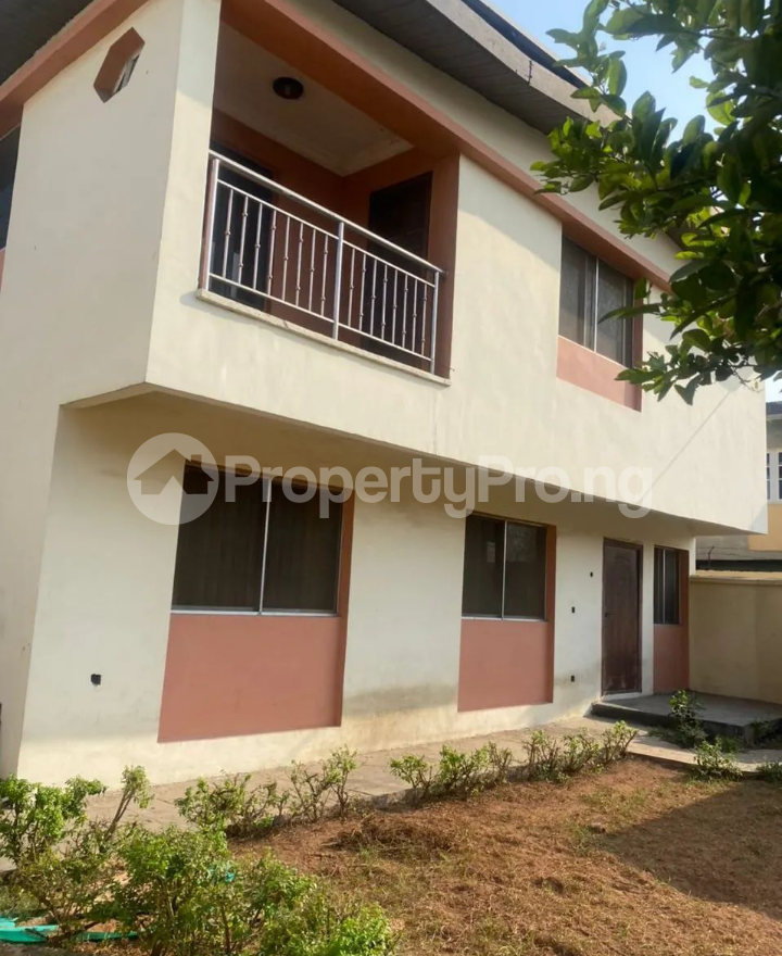 4 bedroom House for rent Soluyi Gbagada Lagos