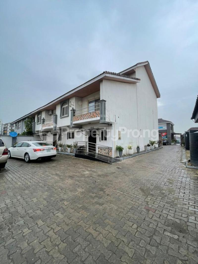 5 bedroom Commercial Property for rent Water Corporation Drive ONIRU Victoria Island Lagos