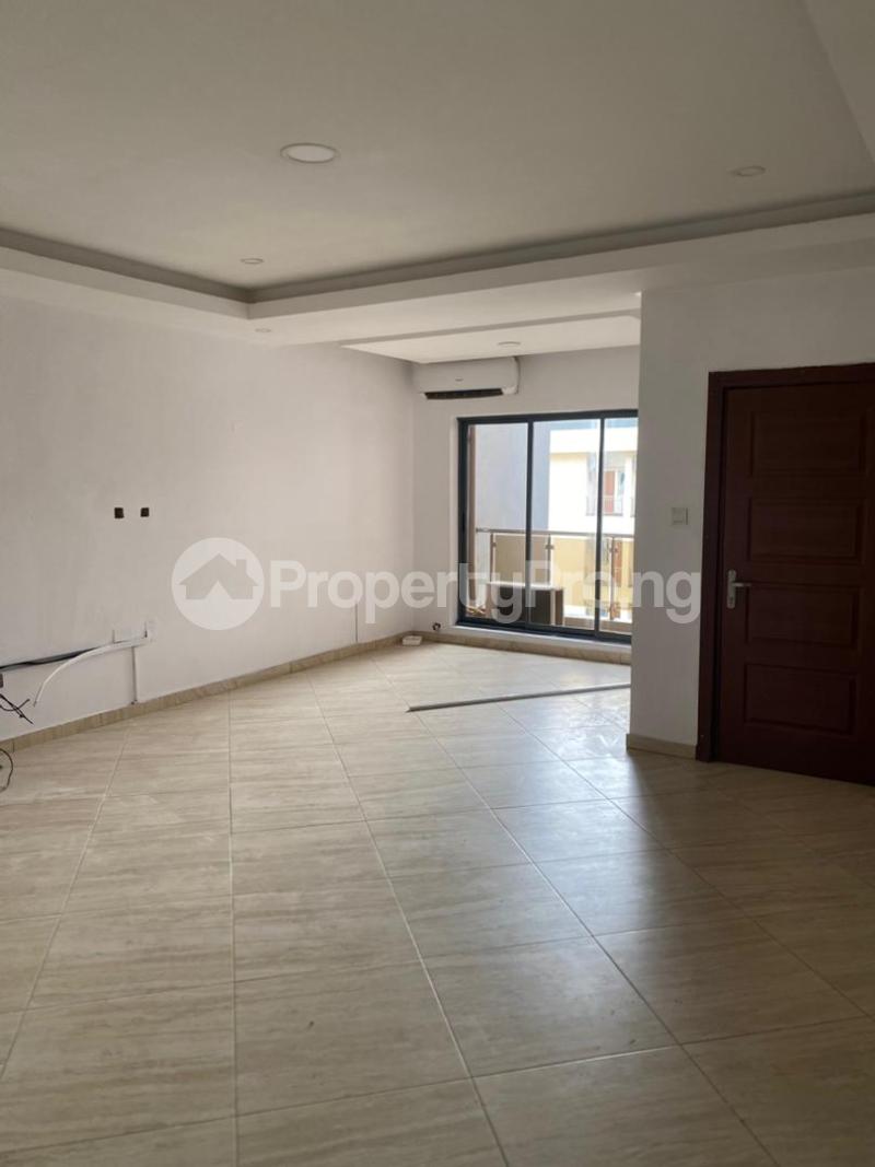 2 bedroom Flat / Apartment for rent ONIRU Victoria Island Lagos