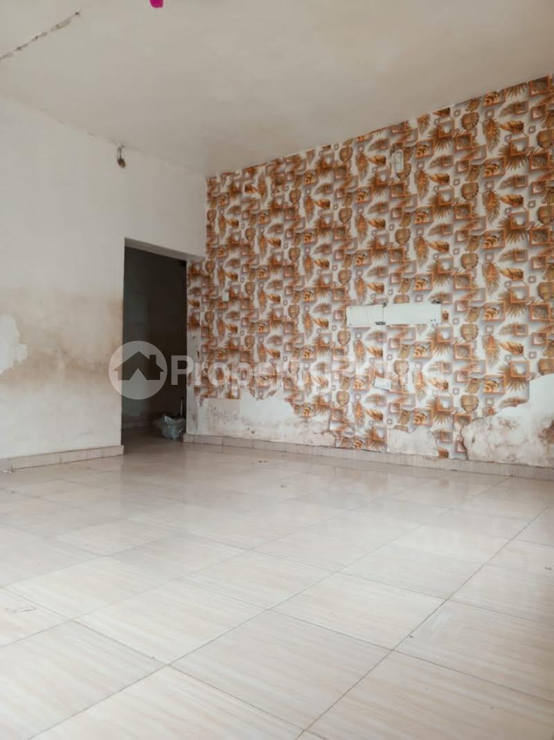 3 bedroom Flat / Apartment for rent Off Agidi Road Alapere Kosofe/Ikosi Lagos