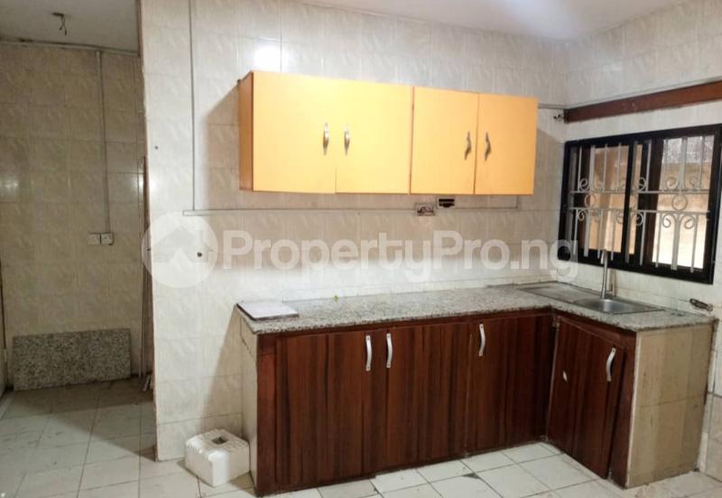 3 bedroom Flat / Apartment for rent Atunrase Medina Gbagada Lagos