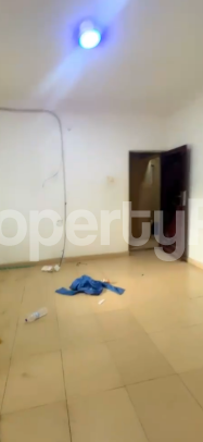 1 bedroom Flat / Apartment for rent Pedro Shomolu Lagos - 7