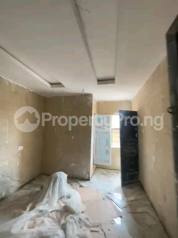 1 bedroom Flat / Apartment for rent Fetuga Street, Ladilak Bus Stop Shomolu Lagos