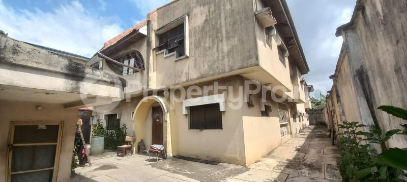 3 bedroom House for sale Ago palace Okota Lagos - 0
