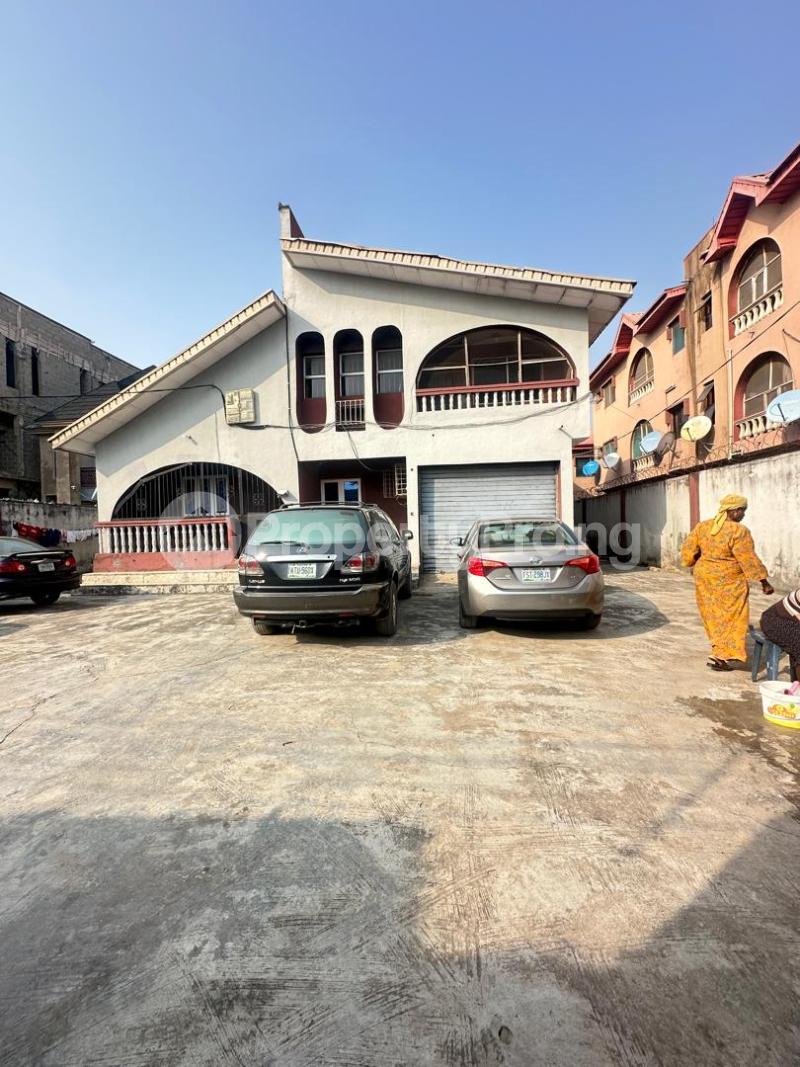 3 bedroom House for sale Harmony Estate Ago palace Okota Lagos