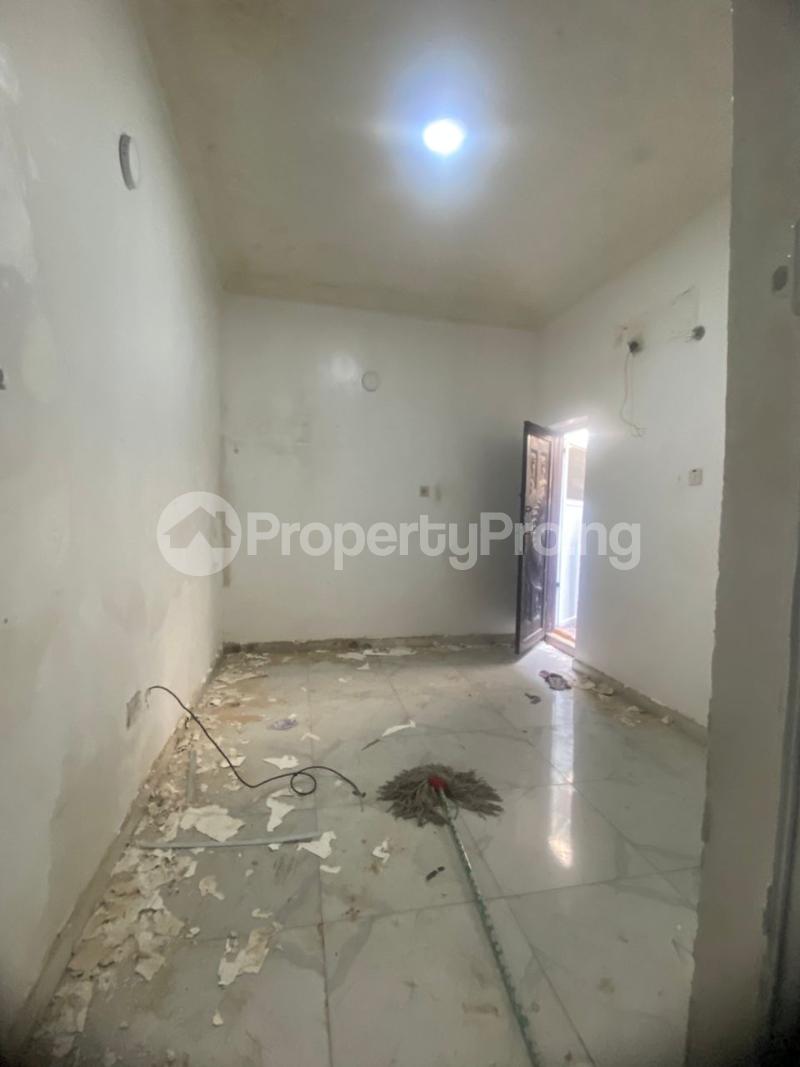 1 bedroom Flat / Apartment for rent  Akoka Yaba Lagos