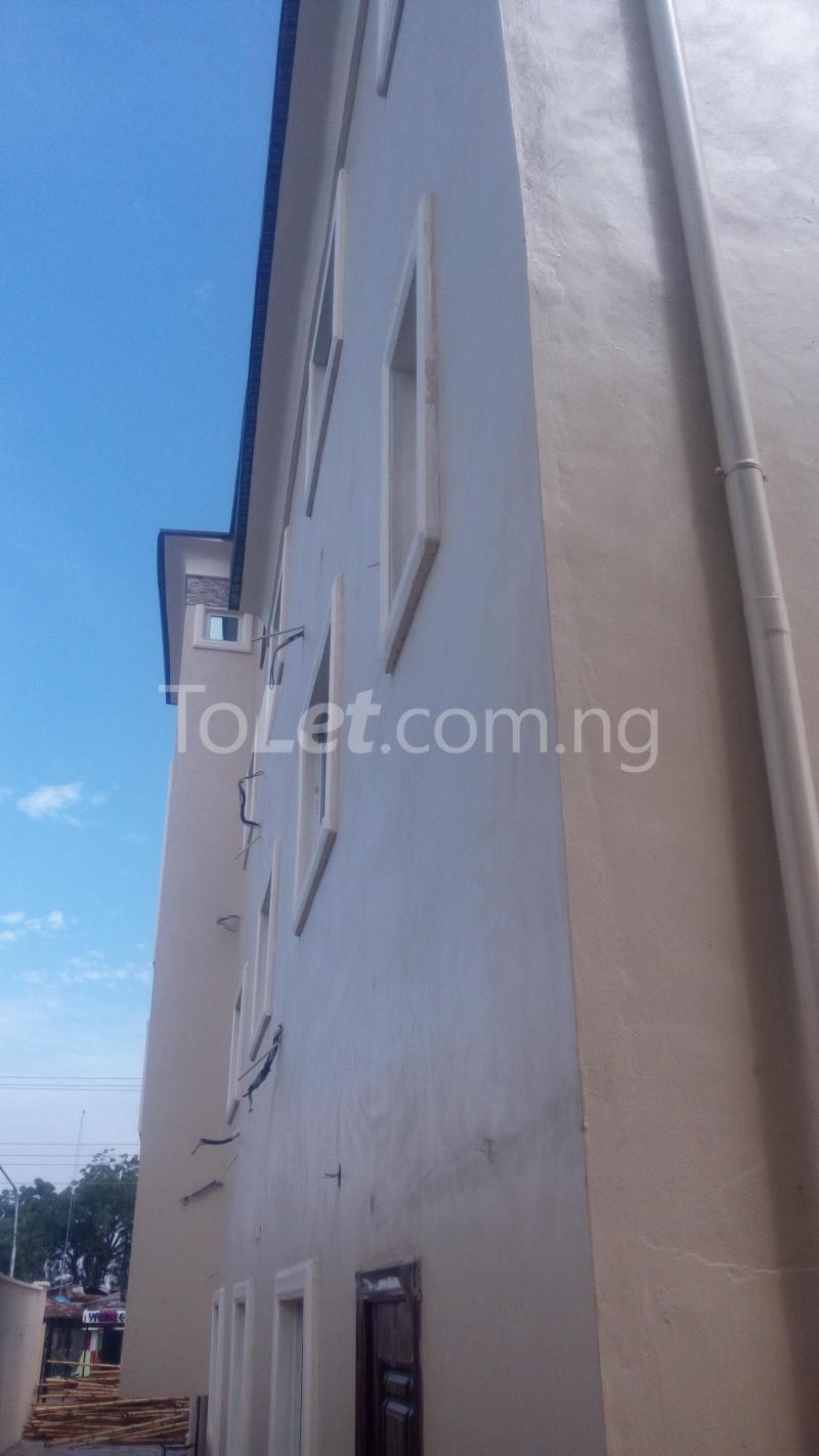 1 bedroom Flat / Apartment for rent Akoka Lagos