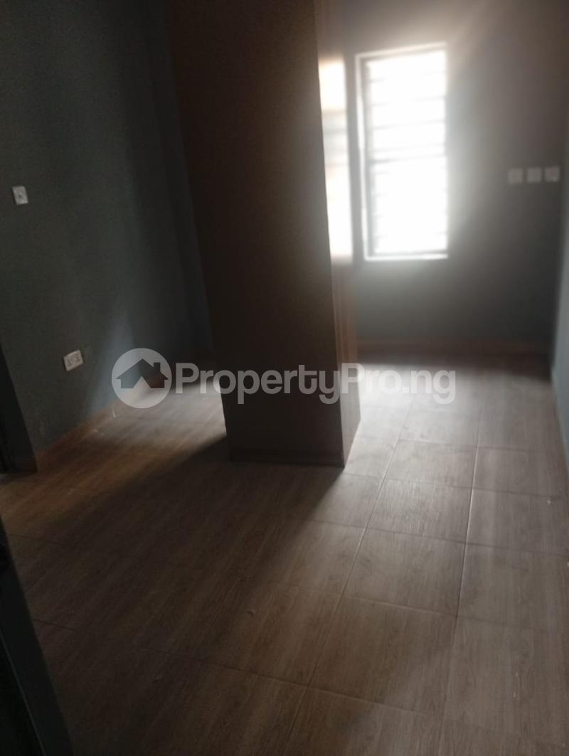 2 bedroom House for rent Alapere Ketu Lagos