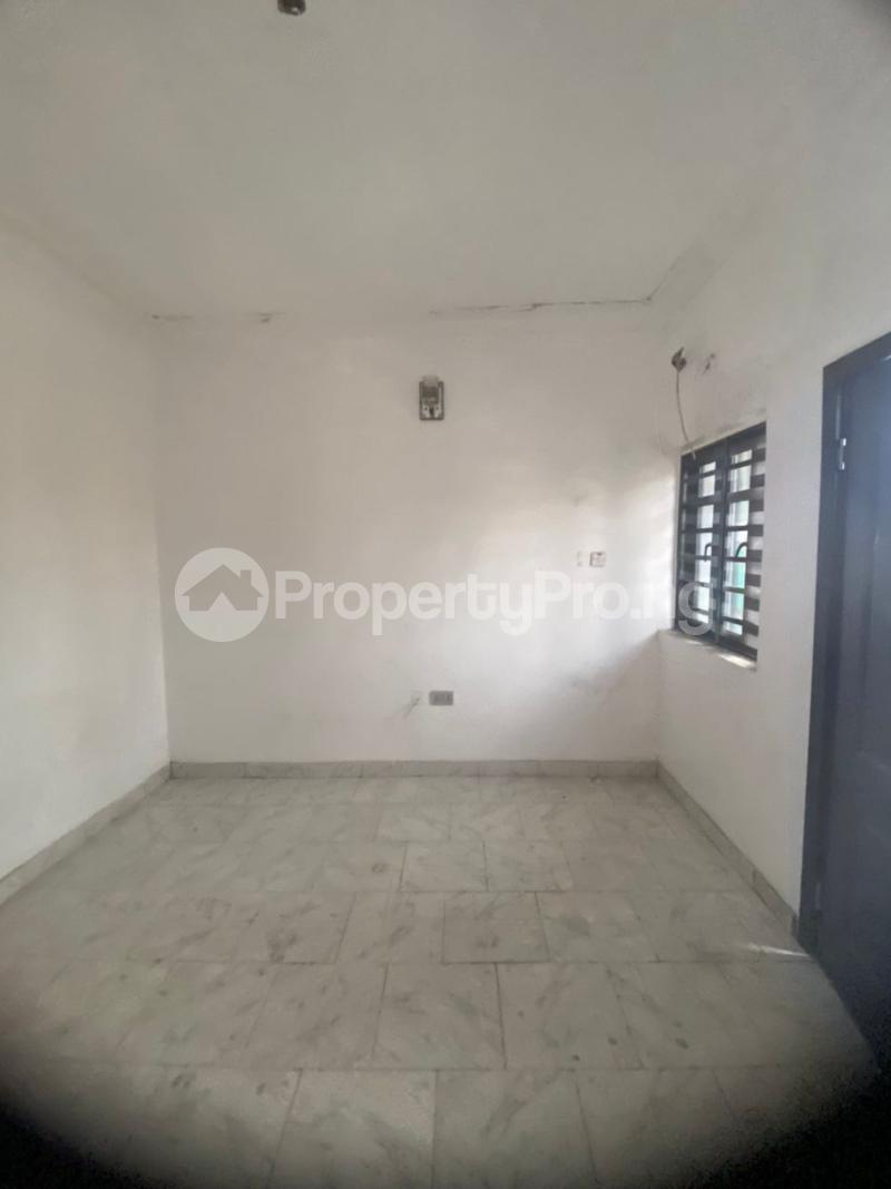 1 bedroom Flat / Apartment for rent Sabo Alagomeji Yaba Lagos