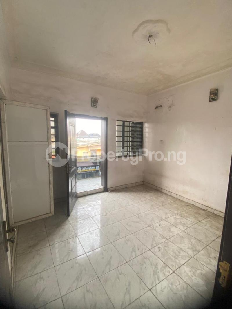 1 bedroom Flat / Apartment for rent  Alagomeji Yaba Lagos