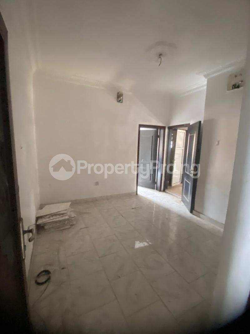 1 bedroom Flat / Apartment for rent  Alagomeji Yaba Lagos