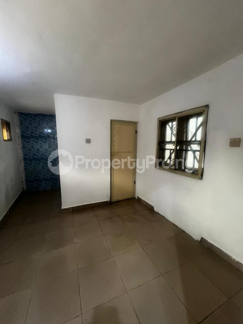 1 bedroom Flat / Apartment for rent Soluyi Gbagada Lagos