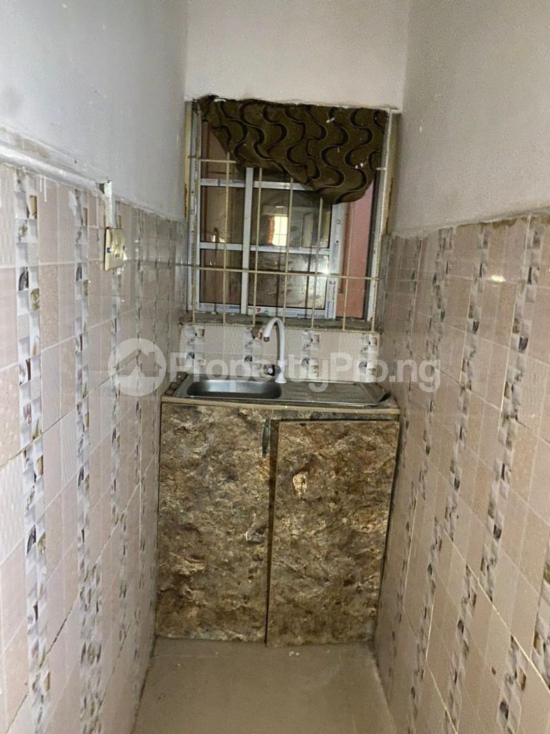 1 bedroom Flat / Apartment for rent Bajulaiye Shomolu Lagos