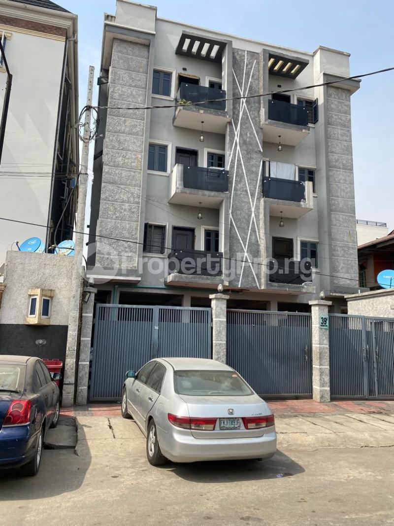 1 bedroom Flat / Apartment for rent Alagomeji Yaba Lagos