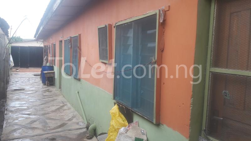 1 bedroom Flat / Apartment for rent Ikunna council Egbe/Idimu Lagos - 0