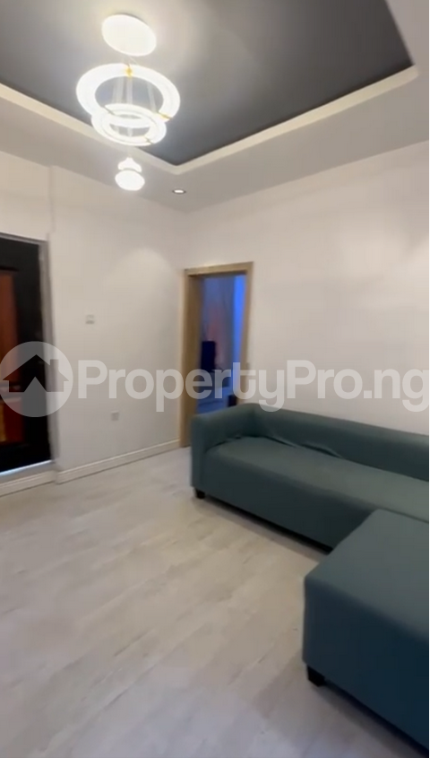 1 bedroom Flat / Apartment for sale Pedro Rd Shomolu Lagos