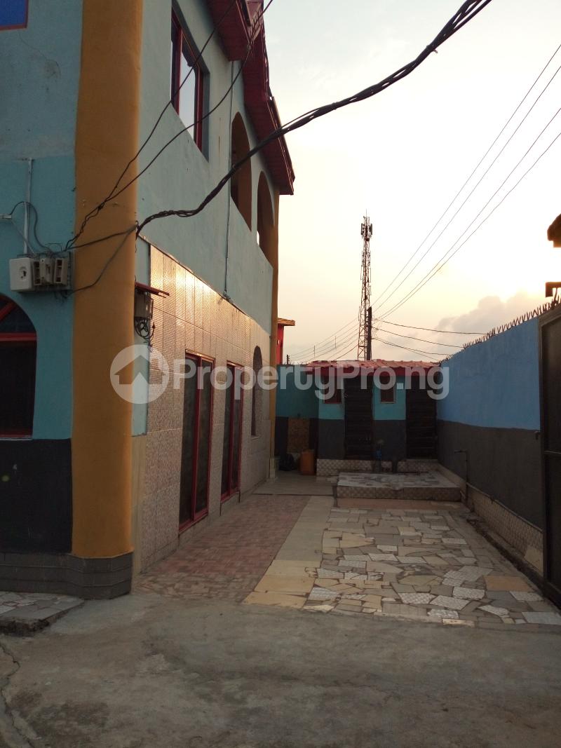 1 bedroom Flat / Apartment for rent Car Wash Oworonshoki Gbagada Lagos