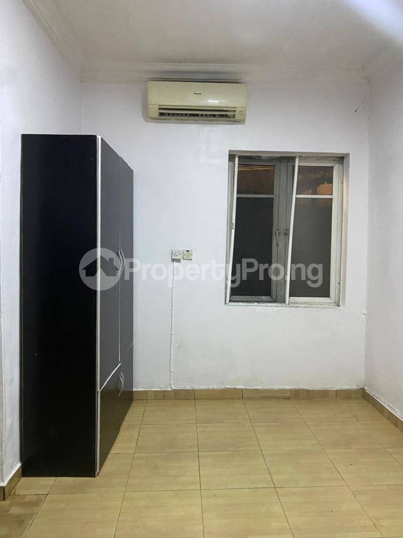 1 bedroom Flat / Apartment for rent  Alagomeji Yaba Lagos