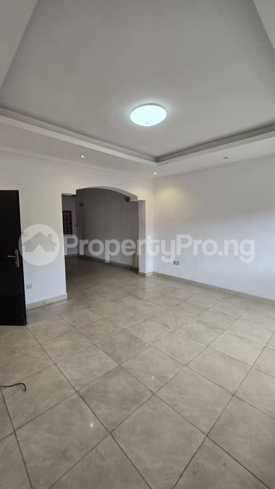 3 bedroom House for rent Omole phase 2 Ojodu Lagos