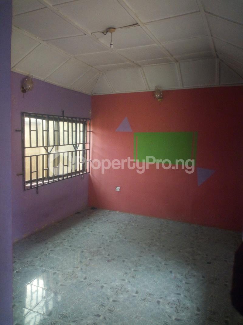 1 bedroom Flat / Apartment for rent Church Baba, 7up Oluyole Estate Ibadan Oyo