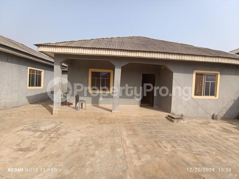 1 bedroom Flat / Apartment for rent Itele Close To Ayobo Ipaja Lagos