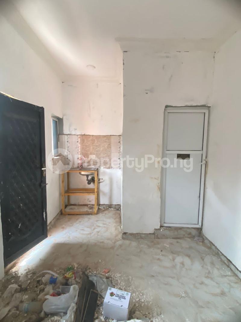 1 bedroom Flat / Apartment for rent  Fola Agoro Yaba Lagos