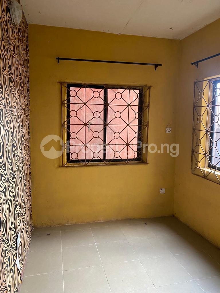1 bedroom Flat / Apartment for rent Bajulaiye, Shomolu Lagos