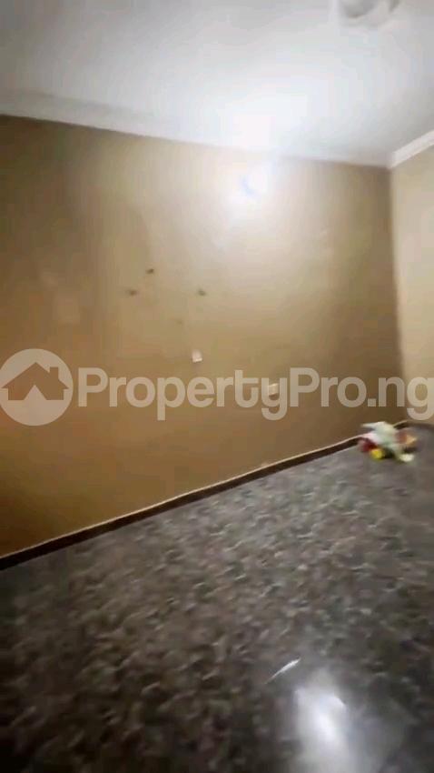 1 bedroom Flat / Apartment for rent Off Market Street Shomolu Lagos Shomolu Shomolu Lagos