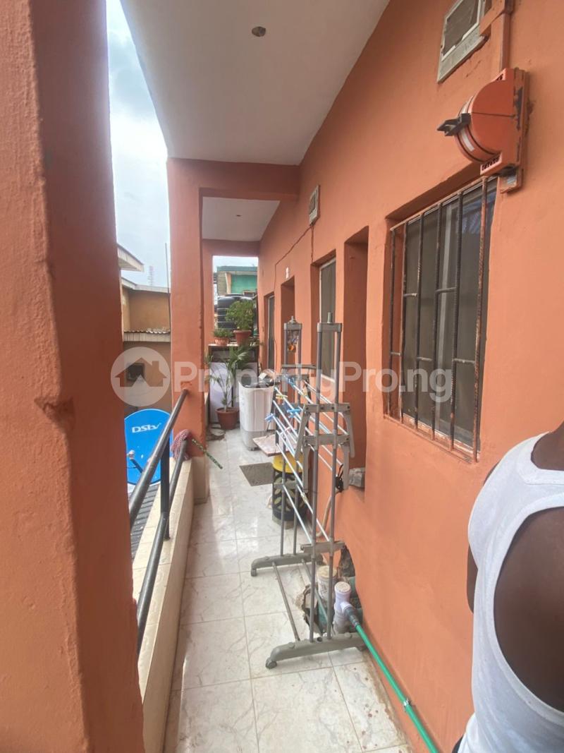 1 bedroom Flat / Apartment for rent Abule Ijesha, Fola Agoro Yaba Lagos