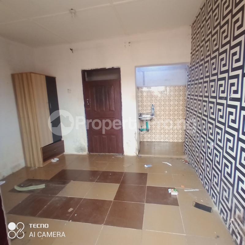 1 bedroom Flat / Apartment for rent Oluwo Nla Basorun Ibadan Oyo