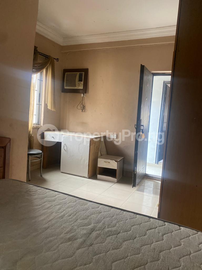 1 bedroom Flat / Apartment for rent Jibowu Yaba Lagos