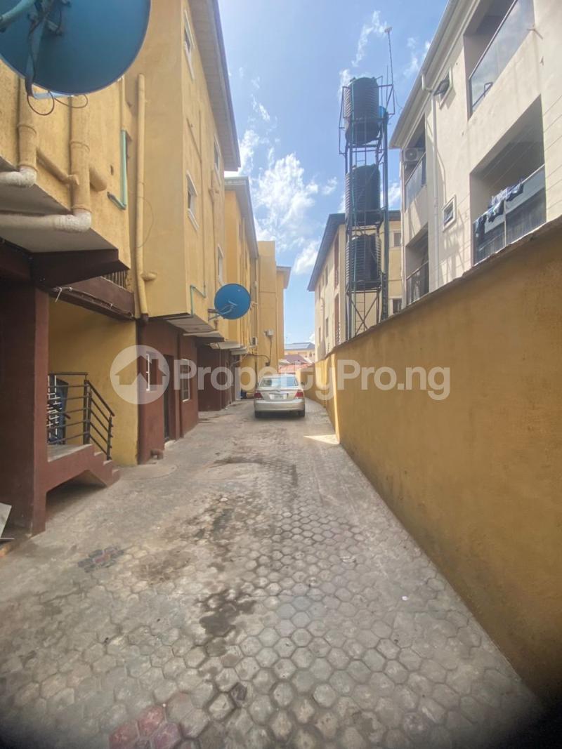1 bedroom Flat / Apartment for rent Bajulaiye Shomolu Shomolu Lagos