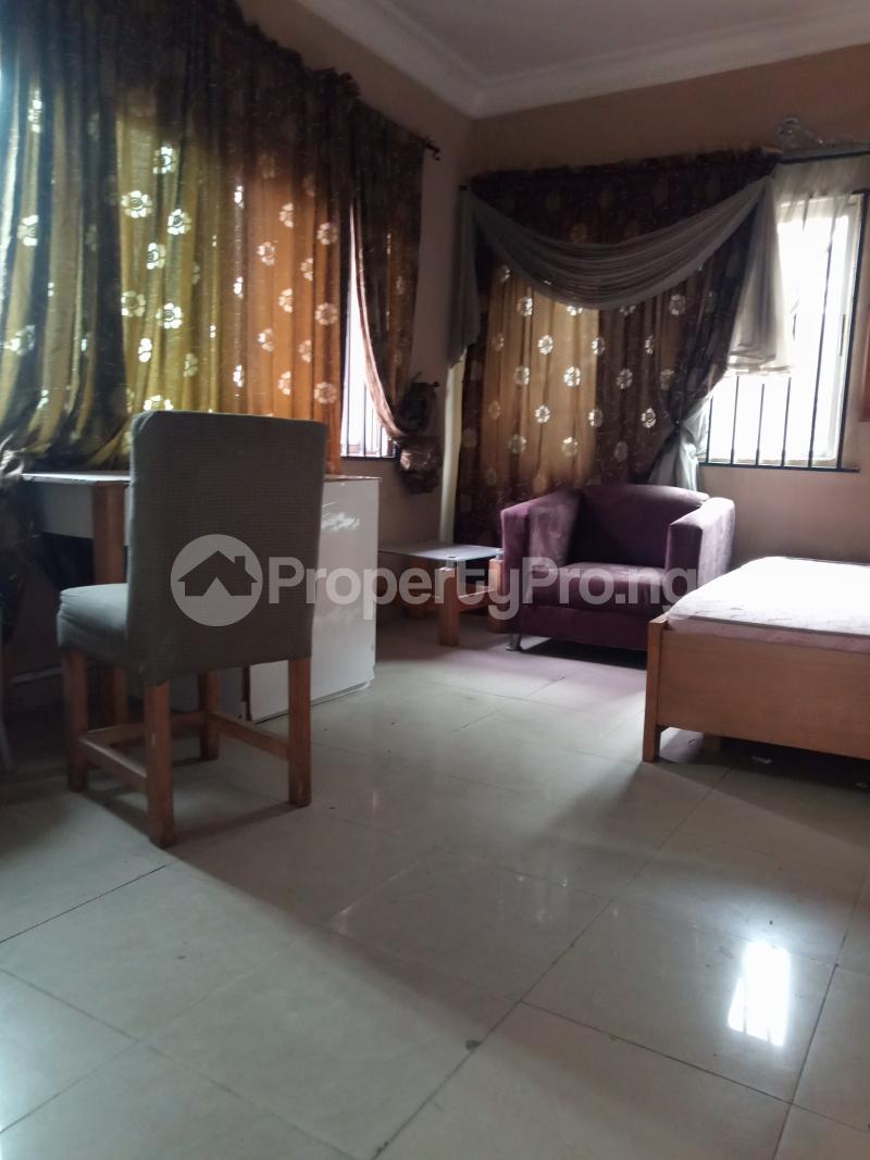 1 bedroom Flat / Apartment for rent Fadeyi Jibowu Yaba Lagos