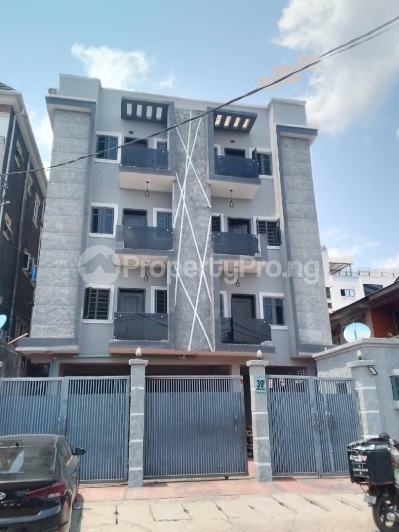 Flat / Apartment for rent Alagomeji Yaba Lagos