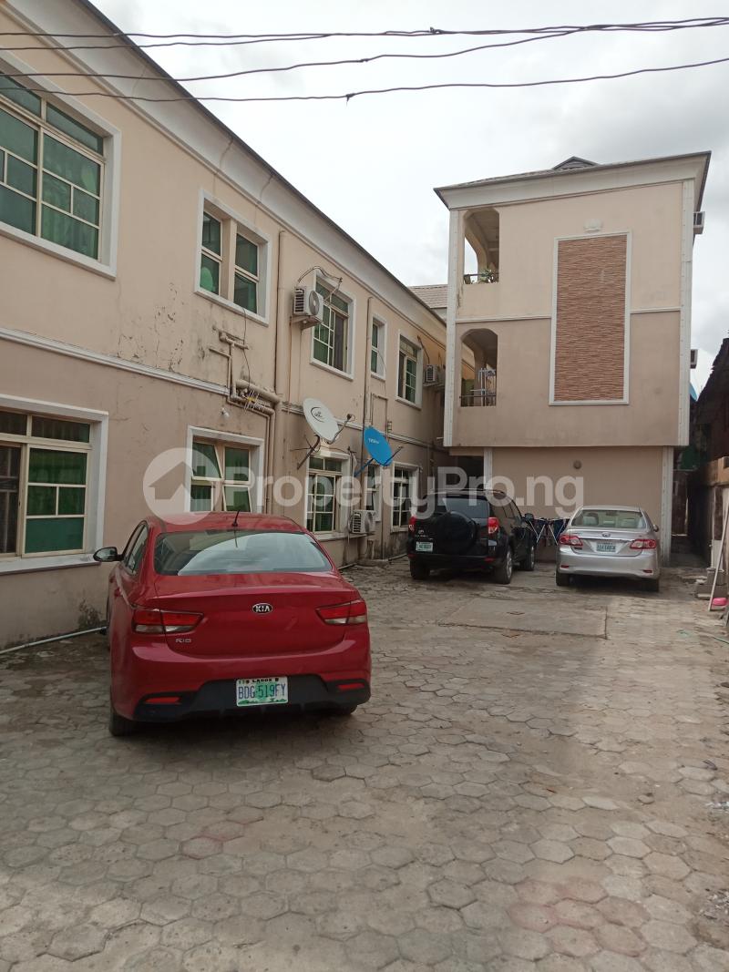 1 bedroom Flat / Apartment for rent Folagoro Fola Agoro Yaba Lagos