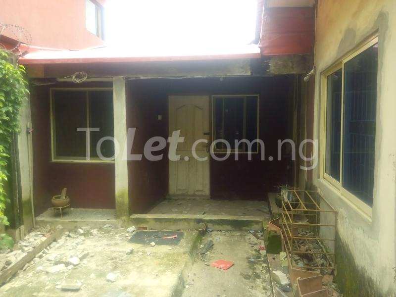 1 bedroom Flat / Apartment for rent Off Okunola Road Egbeda Alimosho Lagos