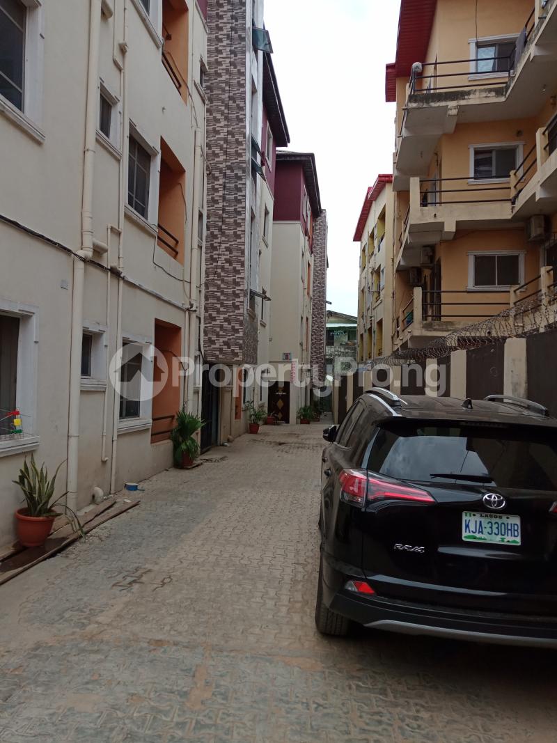 1 bedroom Flat / Apartment for rent Abule Oja Abule-Oja Yaba Lagos