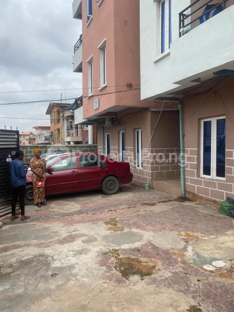 1 bedroom Flat / Apartment for rent Fola Agoro Yaba Lagos