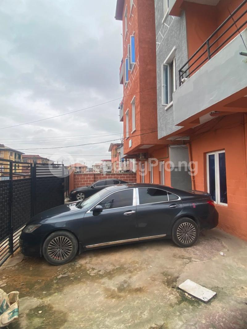 1 bedroom Flat / Apartment for rent Folagoro Fola Agoro Yaba Lagos