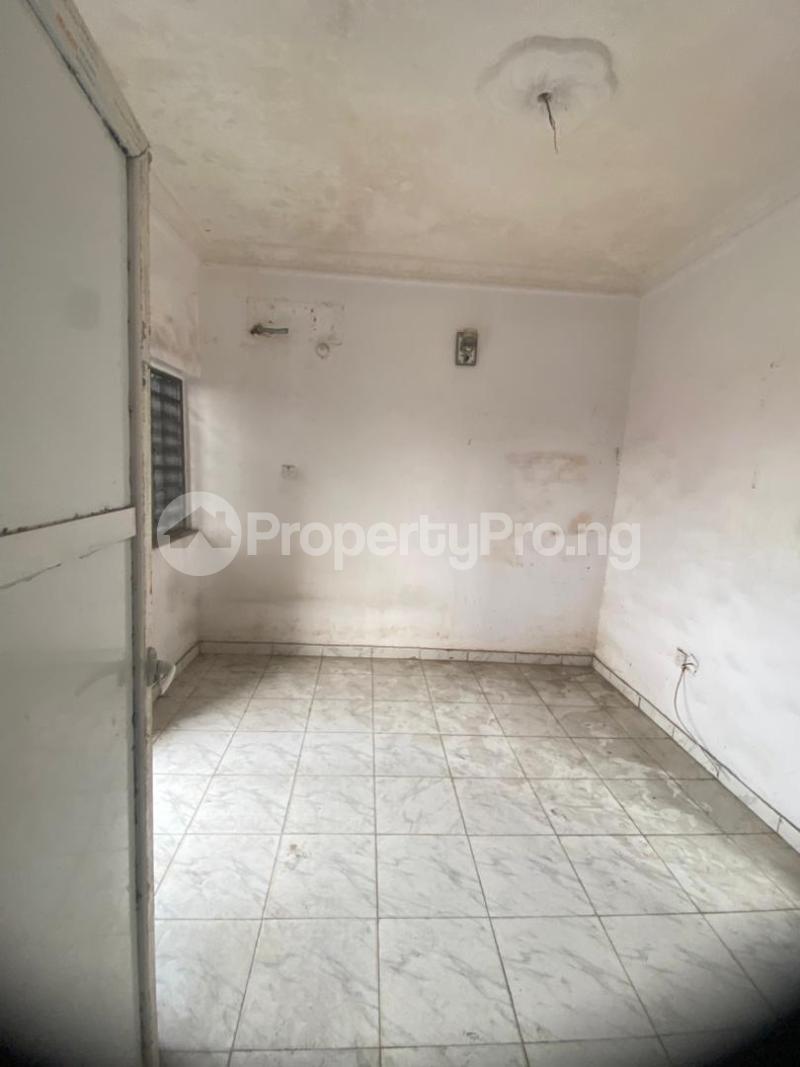 1 bedroom Flat / Apartment for rent Pedro Shomolu Lagos