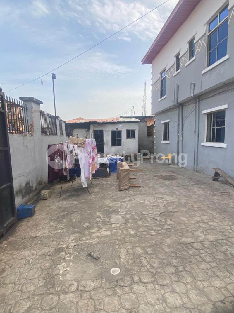 1 bedroom Flat / Apartment for rent Folagoro Fola Agoro Yaba Lagos