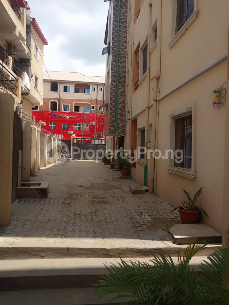 1 bedroom Flat / Apartment for rent Abule Oja Abule-Oja Yaba Lagos