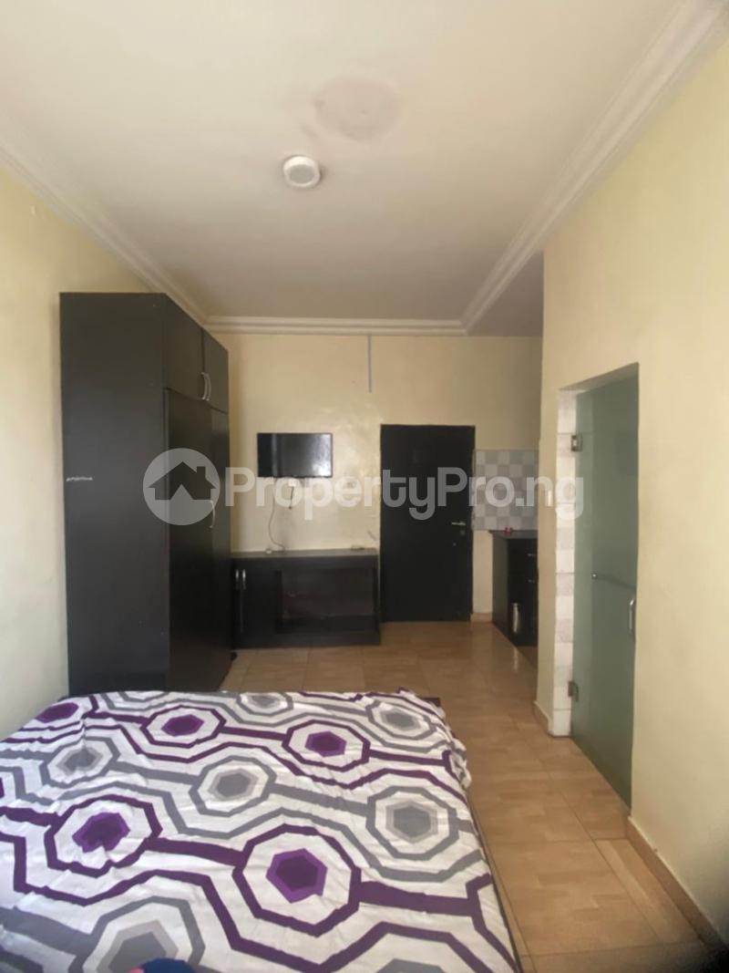 1 bedroom Flat / Apartment for rent Alagomeji Alagomeji Yaba Lagos - 4
