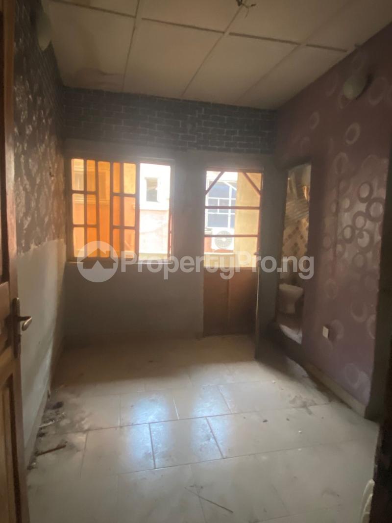 1 bedroom Flat / Apartment for rent Abule Oja Abule-Ijesha Yaba Lagos