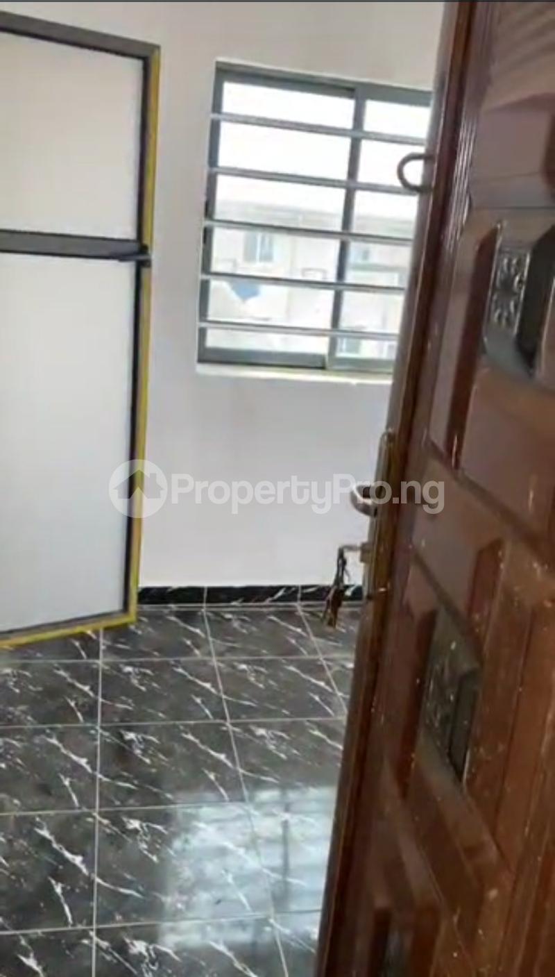 Flat / Apartment for rent Off Pedro Road, Palmgroove Shomolu Lagos